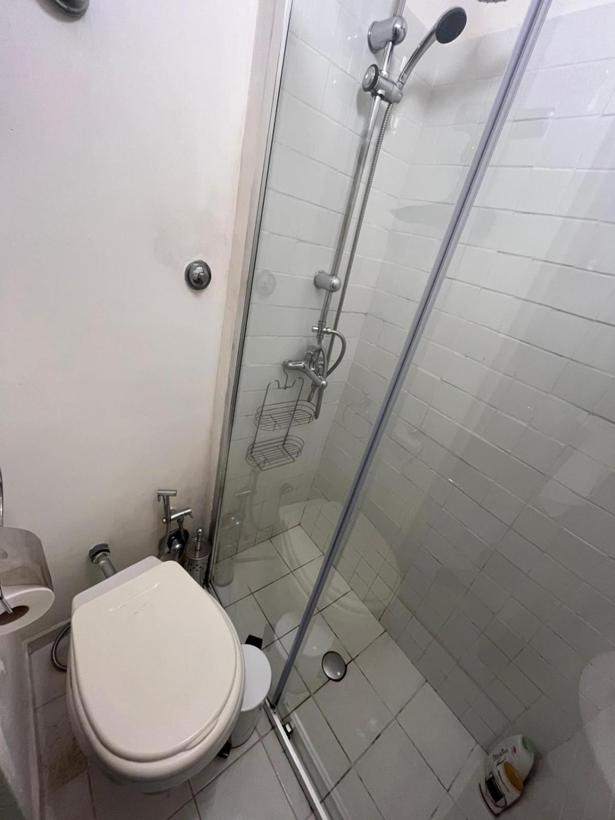 Charming Apartment With Balcony In The Historic Center Napoli Ngoại thất bức ảnh